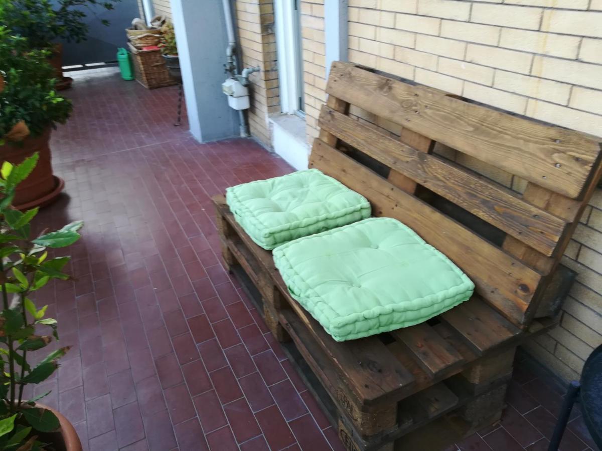 Ferienwohnung Casa Vovos' Terni Exterior foto