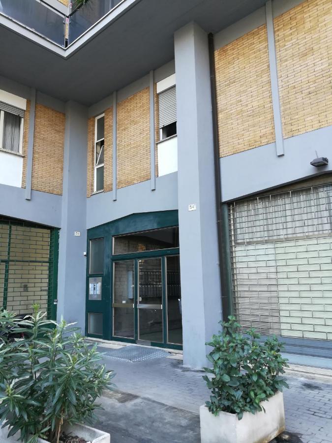 Ferienwohnung Casa Vovos' Terni Exterior foto