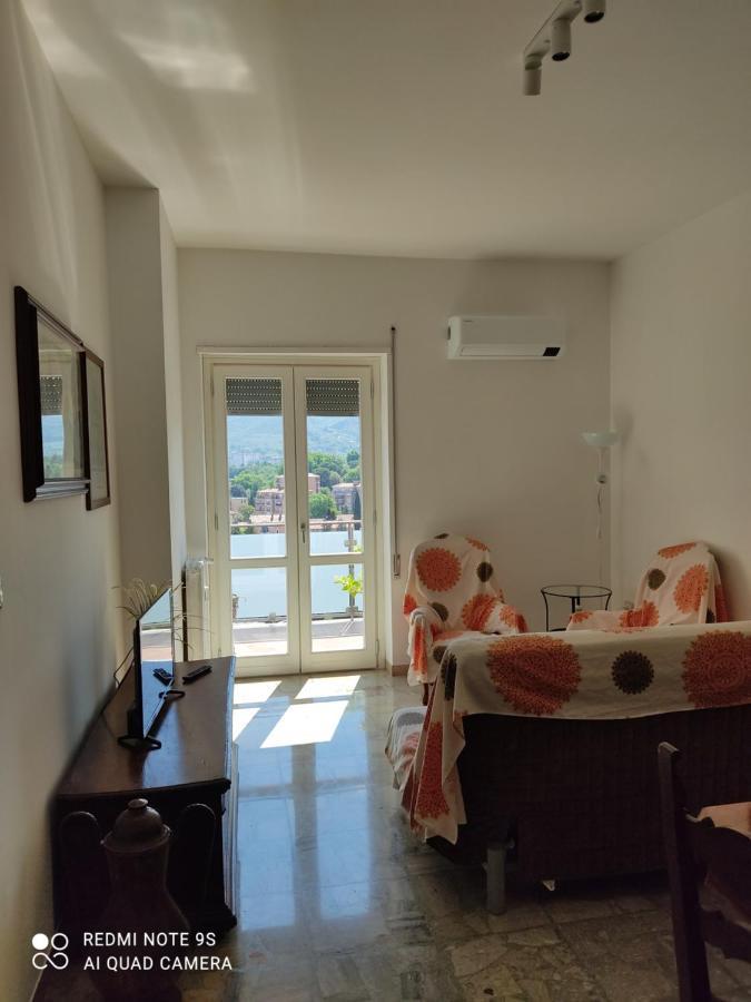 Ferienwohnung Casa Vovos' Terni Exterior foto