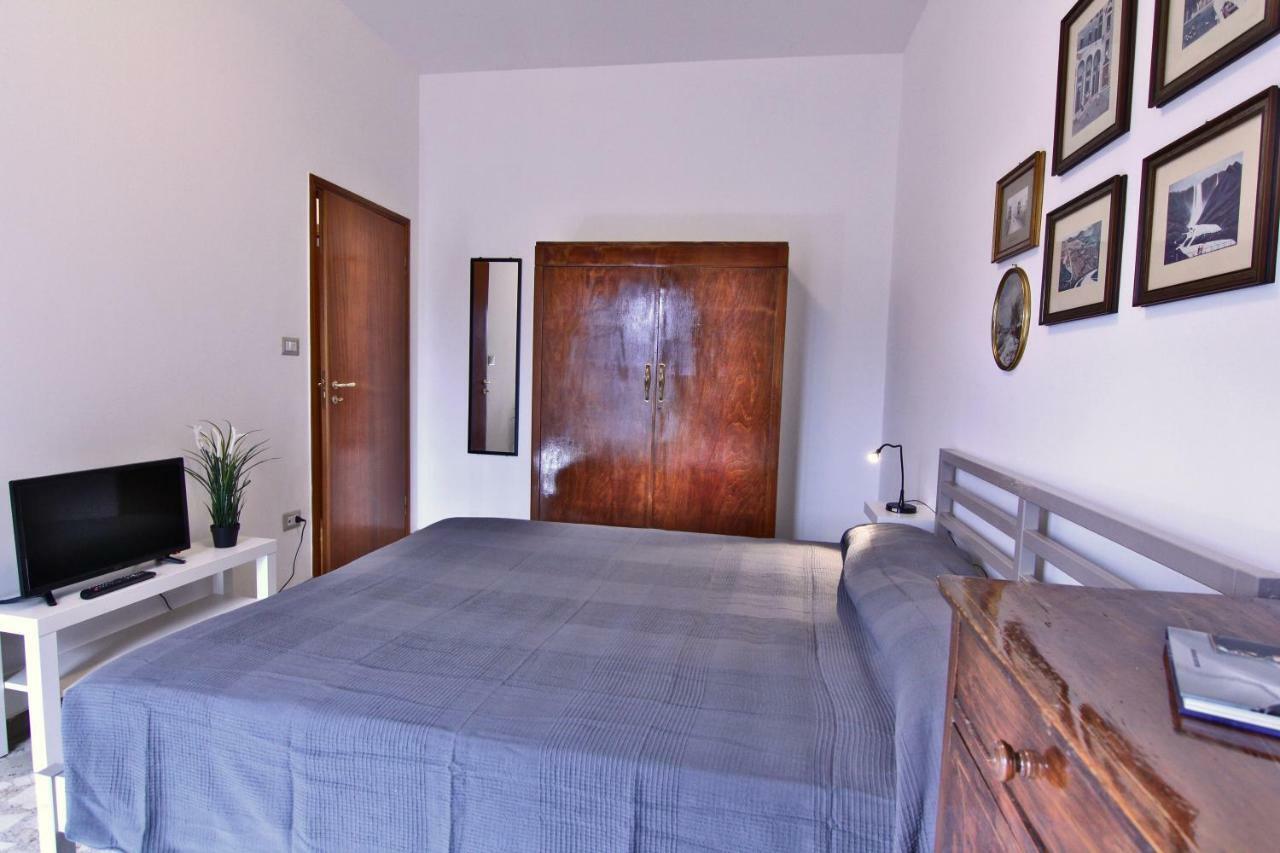 Ferienwohnung Casa Vovos' Terni Exterior foto