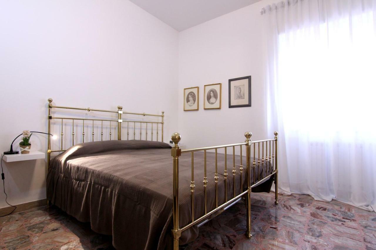 Ferienwohnung Casa Vovos' Terni Exterior foto