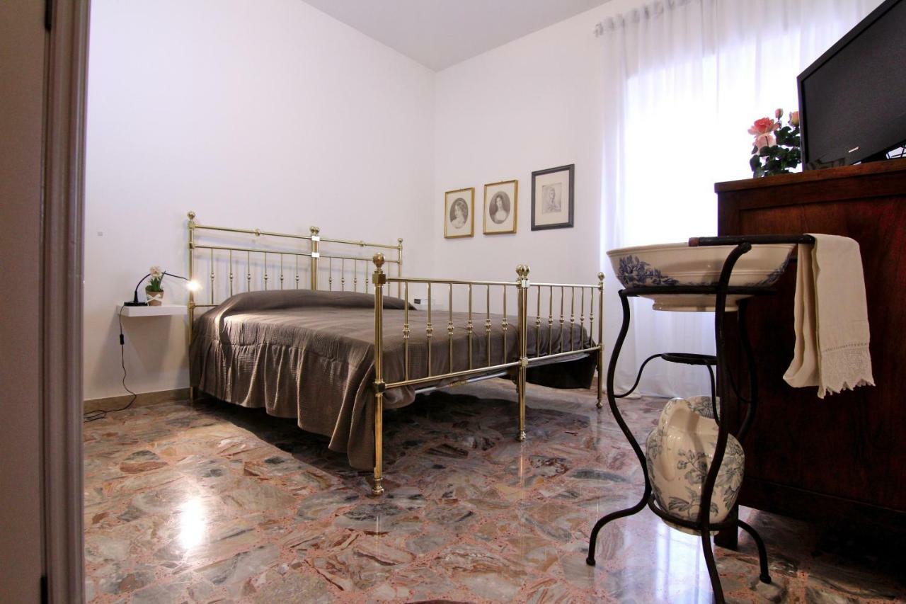 Ferienwohnung Casa Vovos' Terni Exterior foto