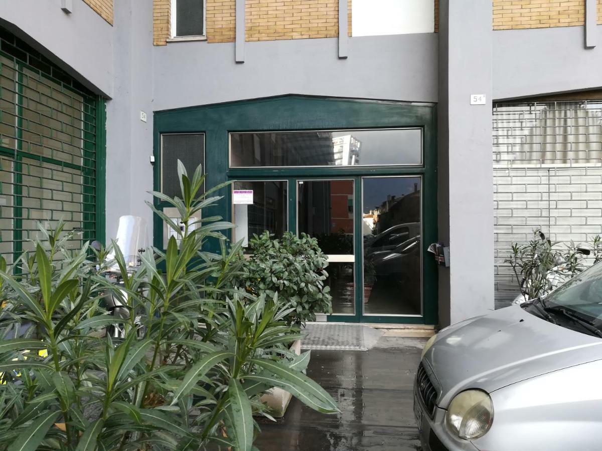 Ferienwohnung Casa Vovos' Terni Exterior foto